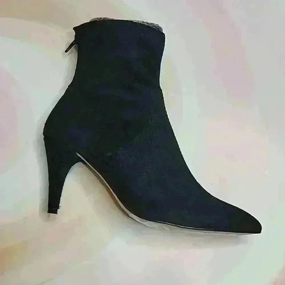 Free People  Willa Ankle Boots - Picture 4 of 6